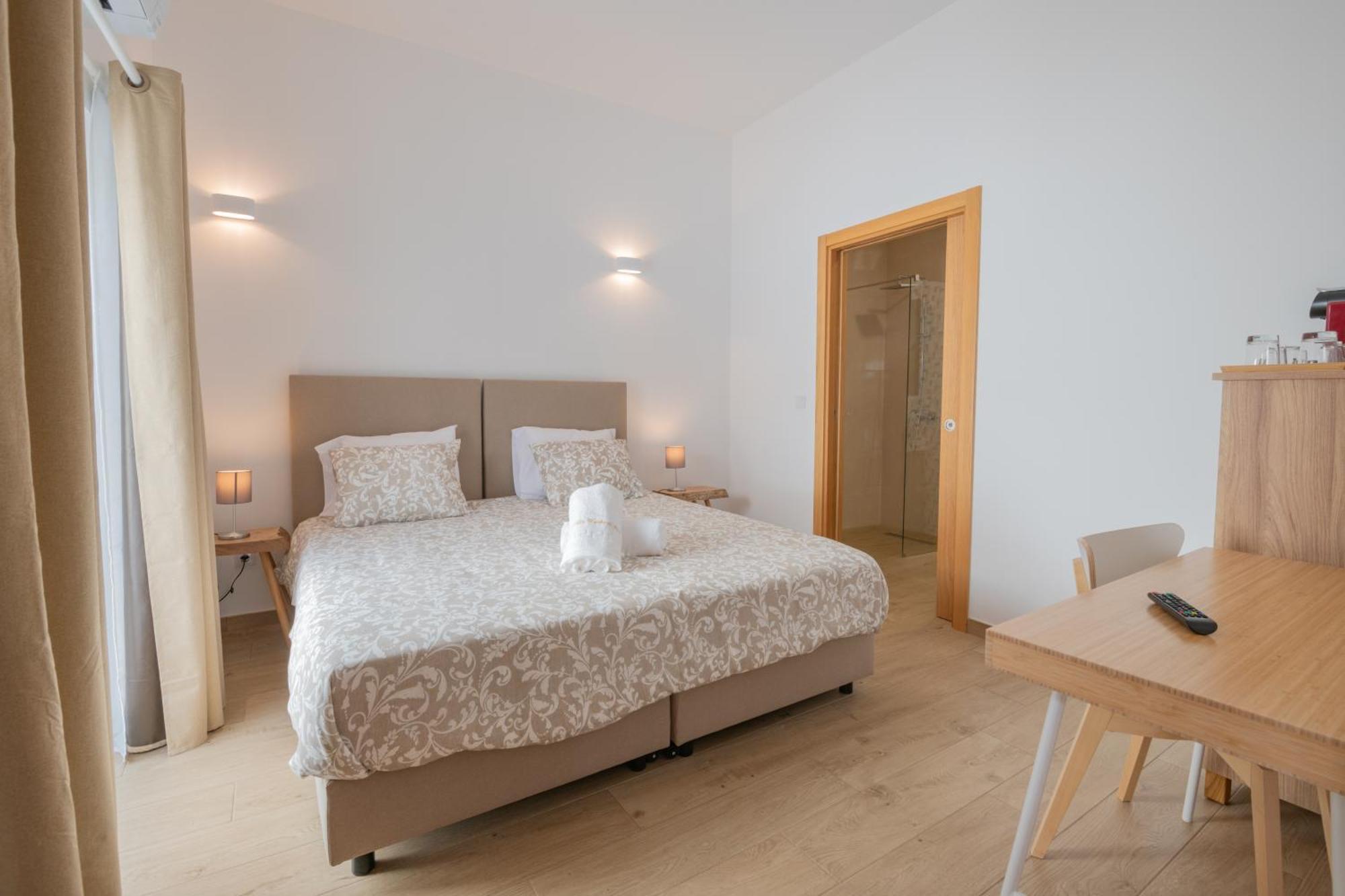 Villa Harbour Rooms & Apartments Vila Nova de Milfontes Bagian luar foto