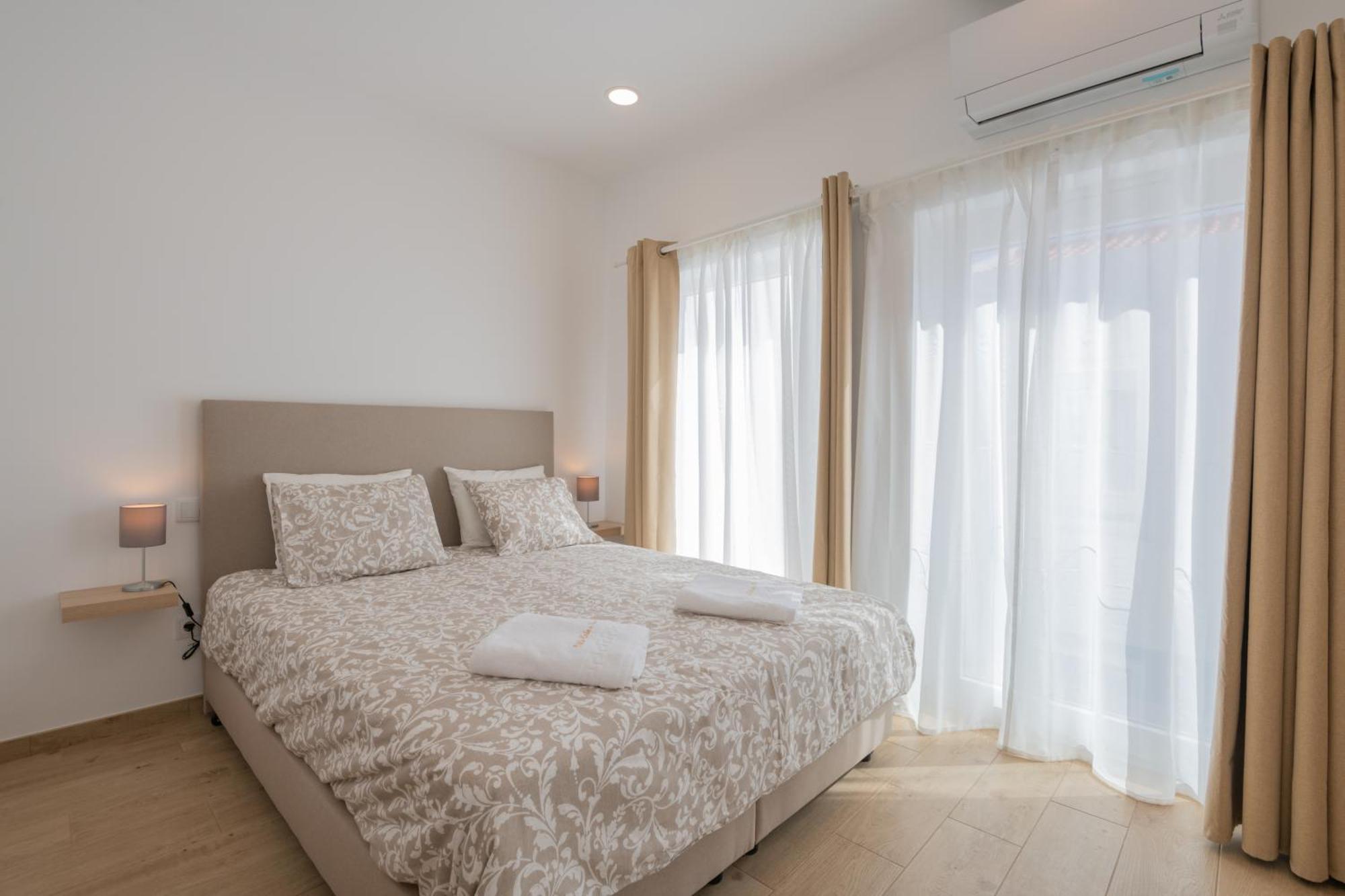 Villa Harbour Rooms & Apartments Vila Nova de Milfontes Bagian luar foto
